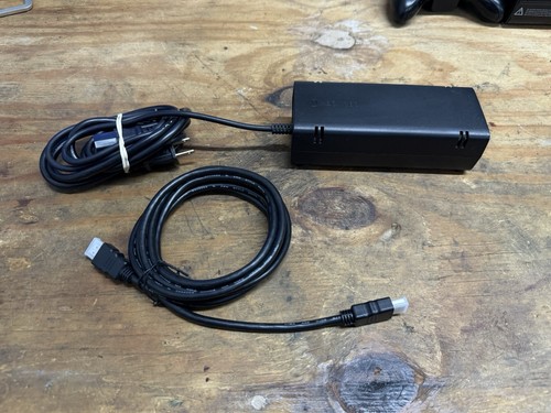 Microsoft XBOX 360 E Console, Comes With 1 Controller, All Cables, And Kinect - Picture 13 of 13