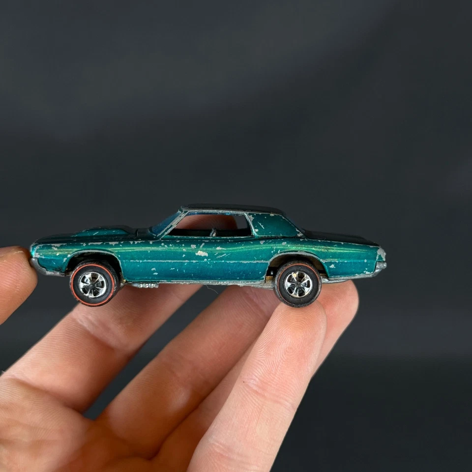 Hot Wheels Redline 1967 T-Bird Aqua на заказ 1967 - Изображение 2 из 4