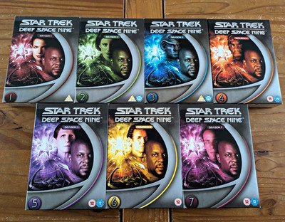 Star Trek: Deep Space Nine DVD Box Set   Staffeln 1-7 Sci-Fi & Fantasy