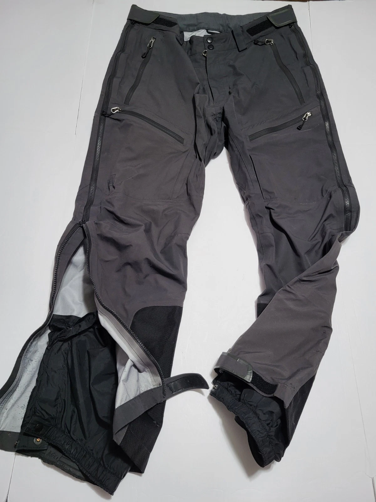 REI Co-Op Event Waterproof Black Snow Pants Full Side Zip Size Men's 34x30