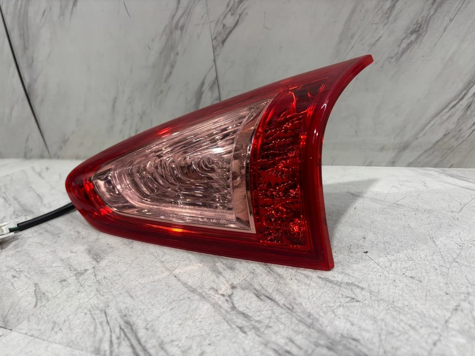 2008-2012 INFINITI EX35 INNER TAIL LIGHT OEM RIGHT PASSENGER SIDE HALOGEN LAMP - Image 4 of 4