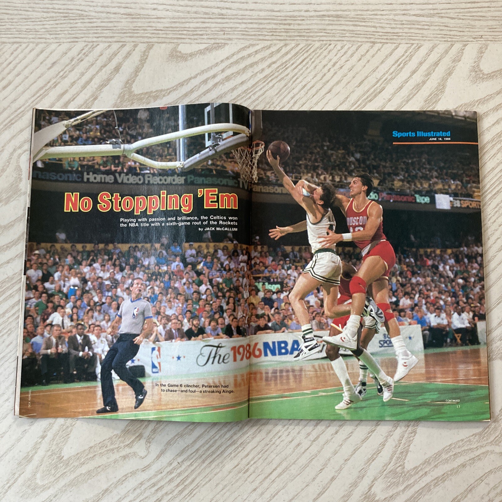 Lot of (4) Sports Illustrated Boston Celtics Covers Bird McHale 1986
