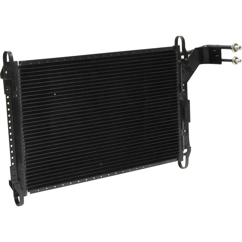 Condensador A/C UAC CN 3554PFC para modelos Ford Lincoln Mercury 81-93 selecionados - Imagem 3 de 3