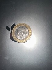 2 Pound  coin gold and silver perfect condition  just wanna get it sold as soon 