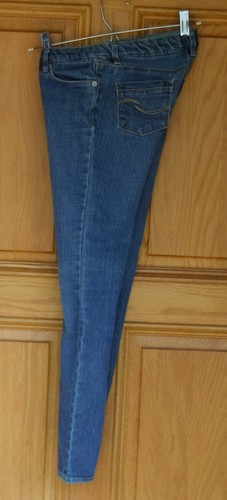 Levis Signature Kids Size 10 Skinny Blue Jeans - Picture 3 of 4