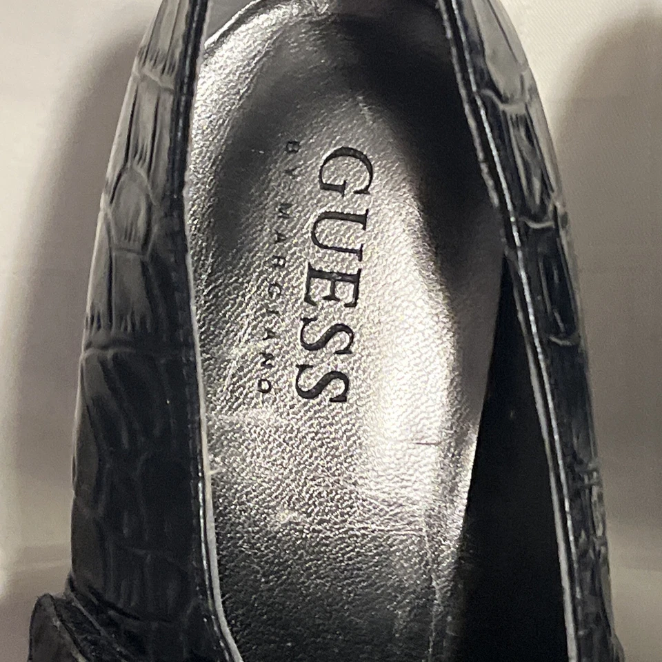 Zapatos de salón para mujer GUESS by MARCIANO 6 1/2 M Choc negros con estampado de cocodrilo tacón alto Foto 3 de 4