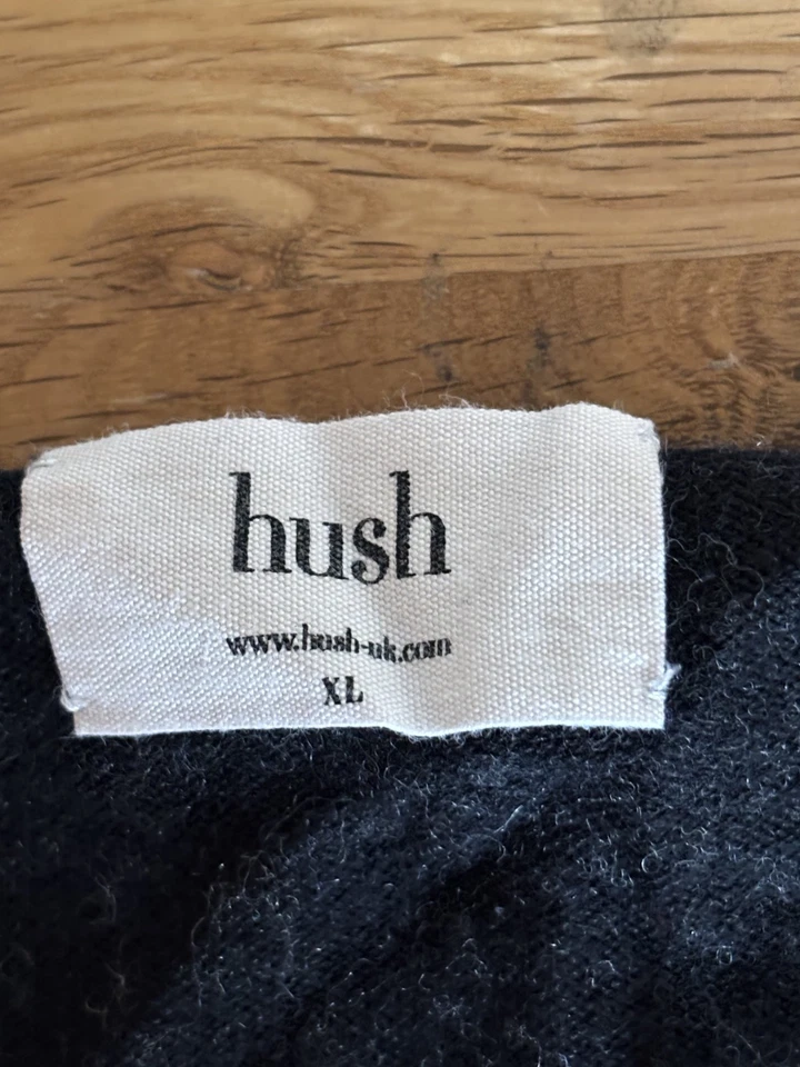 Hush black, blue star Jumper, Size XL - Image 2 of 4