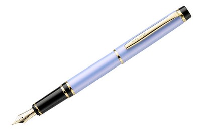 Pilot Grance LIght (Pearl) Blue Fountain Pen (Medium Nib) New In Box
