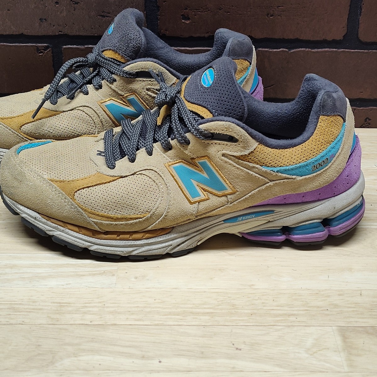 New Balance 2002R Shoes Mens Size 11.5 Tan Blue Purple Suede 