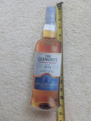 Glenlivet Founder's Reserve Whisky plastic store sign display art bar bottle vtg