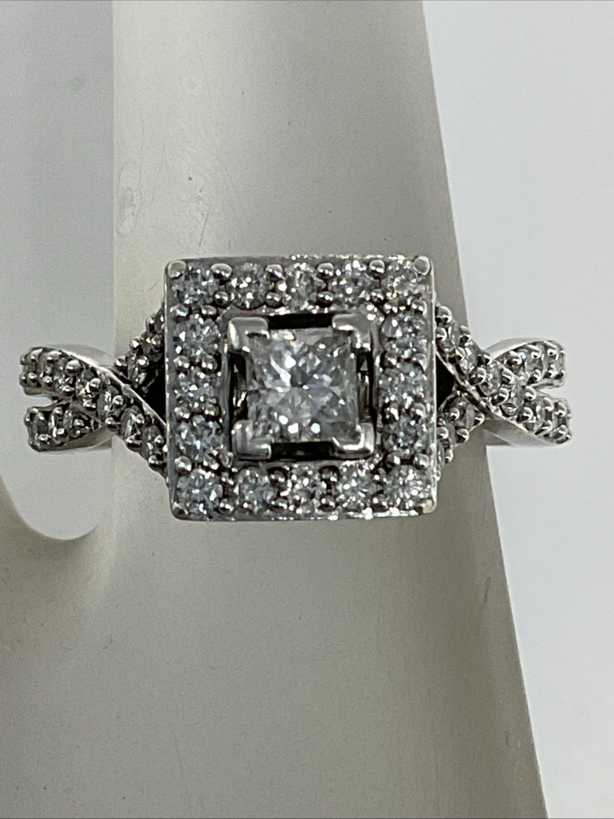 Engagement Ring Solid 13K W. Gold Solitaire Princ… - image 4