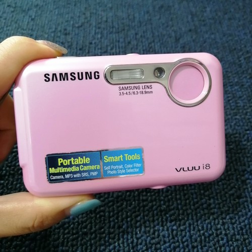Samsung i8 Digital Camera 8.2 MP 3x Optical Zoom 720p HD Video Recording Pink