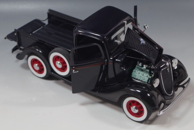 DANBURY MINT 1935 FORD PICK-UP TRUCK BLACK 1/24 SCALE DIE CAST MIB
