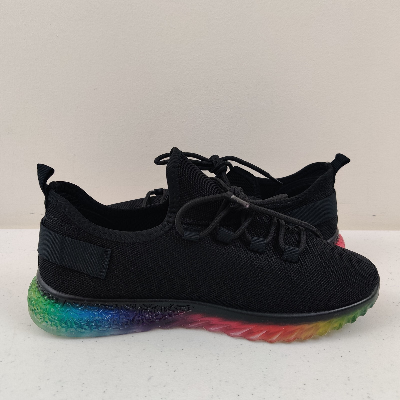 SAOLA Wanted Sneaker Donna Affinity Nero Tela Suola Arcobaleno Taglia 8