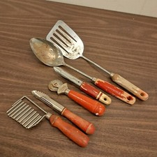 Vtg Kitchen Lot Of Utensils Assorted Rustic Primitive Farmhouse Spoon Spatula