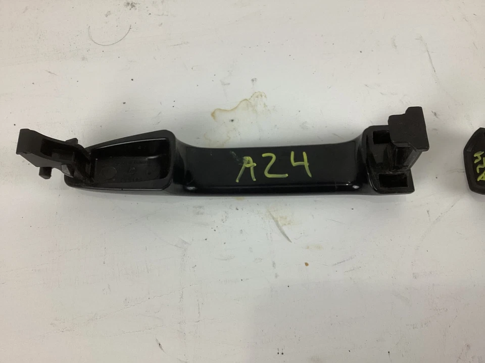 Manija de puerta exterior Volkswagen Beetle 2012-2019 OEM Foto 4 de 4