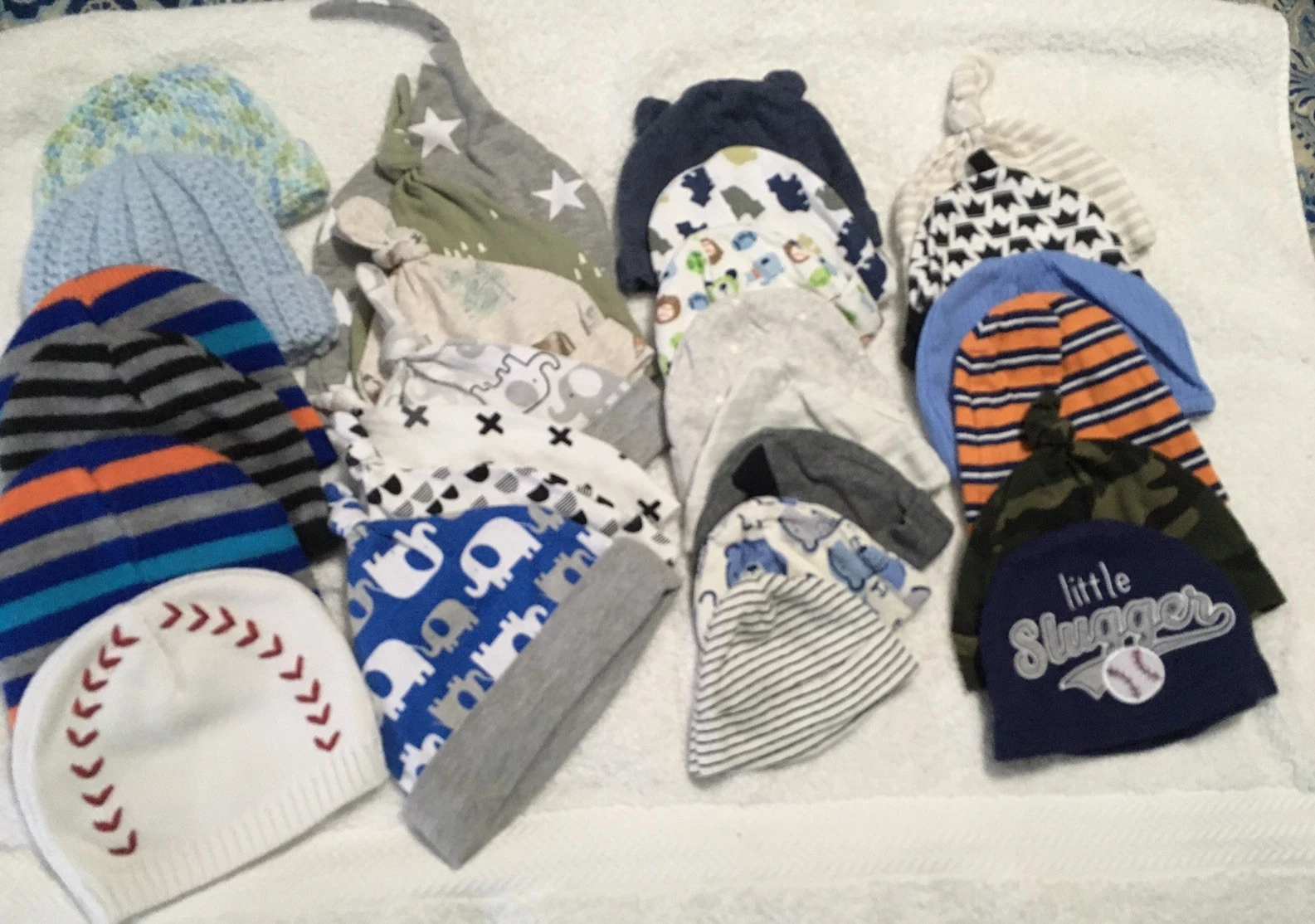 Baby Boy Hats Lot 27 Pieces Mixed Sizes Beanies Caps Gerber Baby Essentials Etc
Opens in a new windo