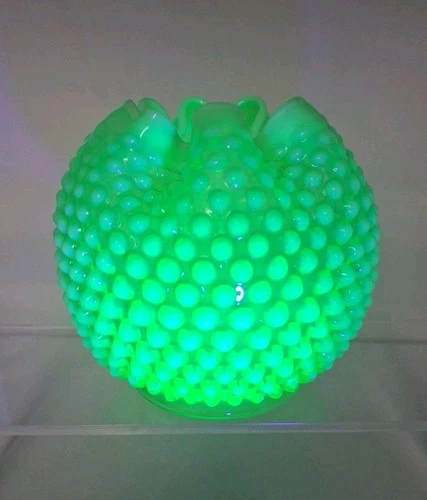 FENTON Uranium OLD TOPAZ VASELINE HOBNAIL OPALESCENT ART GLASS ROSE BOWL VASE