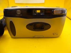Minolta P's [Riva] Panorama 35mm point & shoot film camera - great working order