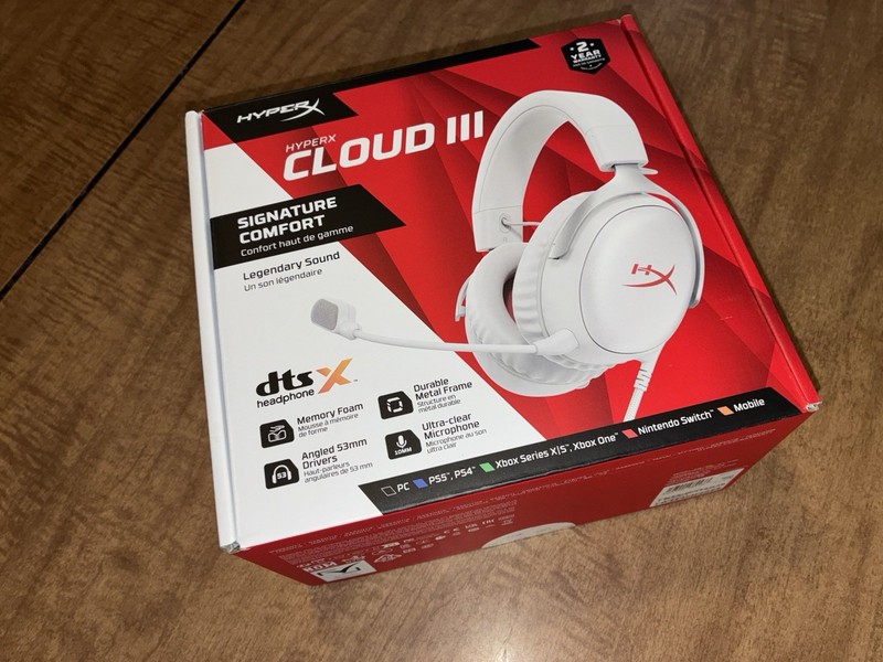 HyperX Cloud III White Wired 3.5mm Over-Ear Gaming Headset w/ Boom Mic