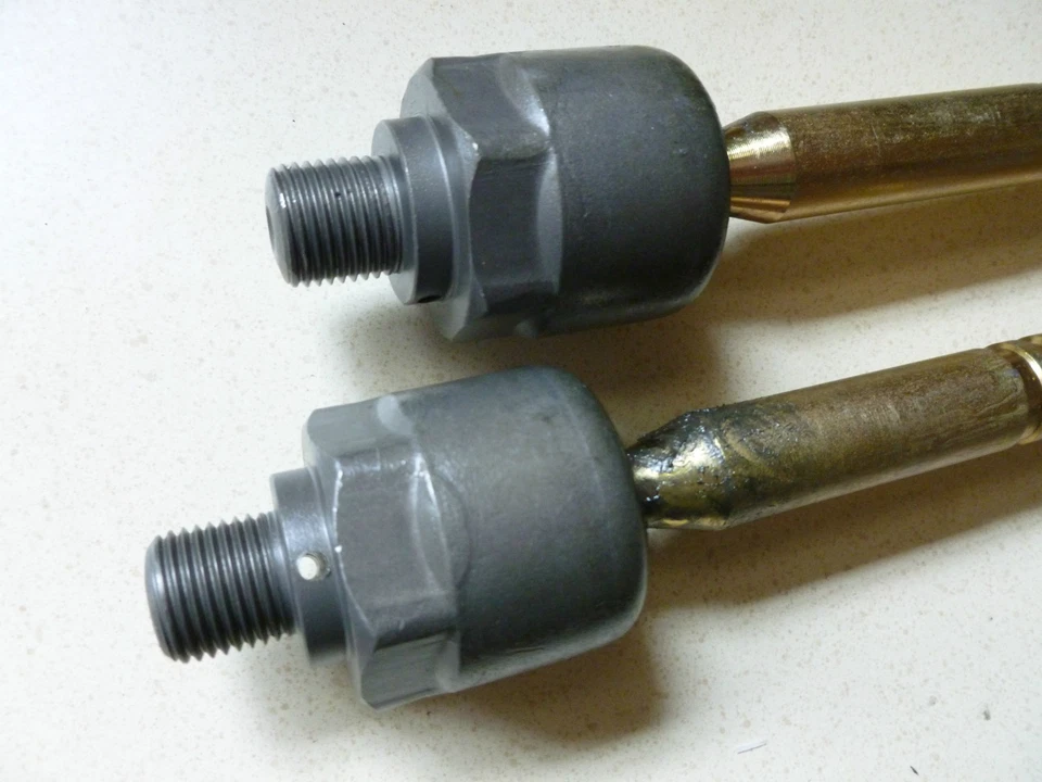 Land Rover LR3 10 PIECE Inner Tie Rod & Bellow Kit-IN STOCK-INCL CLamps-2005-09 - Image 2 of 4