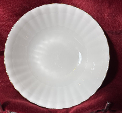 1 X ROYAL ALBERT VAL D'OR SCHALE 16 CM GUTER ZUSTAND