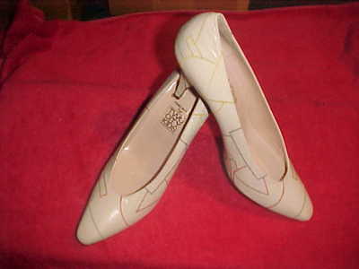 LADIES WOMENS VINTAGE REED EVINS BEIGE MULTICOLOR PUMP  LEATHER SIZE 8.5 N