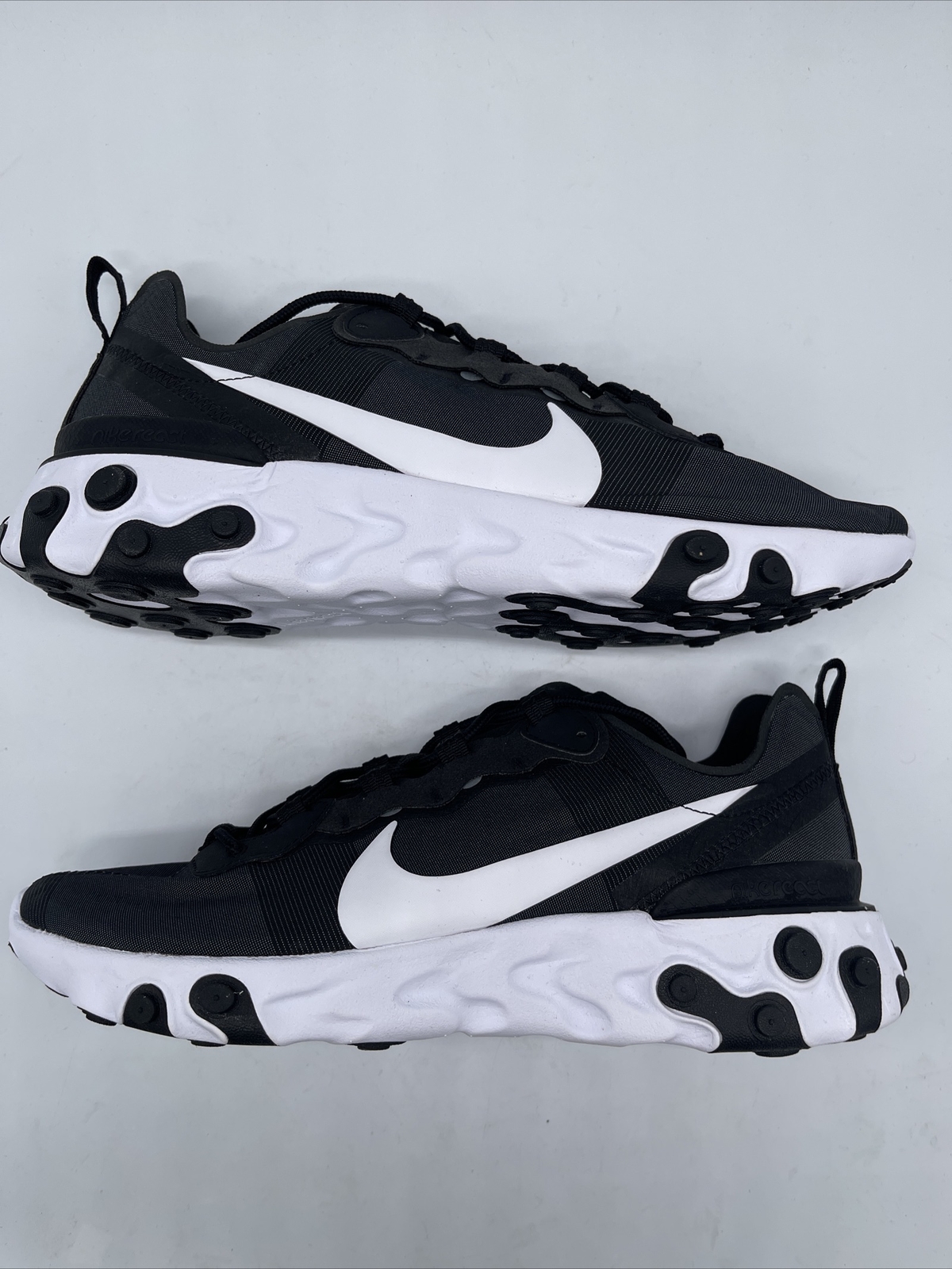 nike element 55 black white