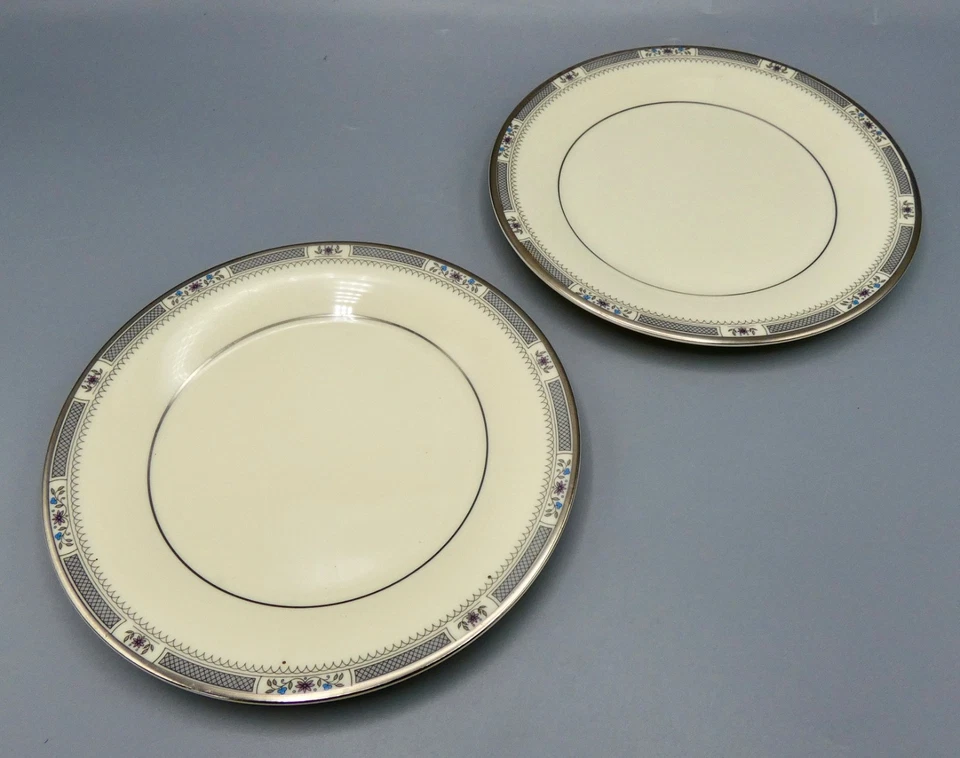 Royal Doulton Melissa Romance Collection 2x Side Plates 17cm 1982 Bone China - Image 2 of 4