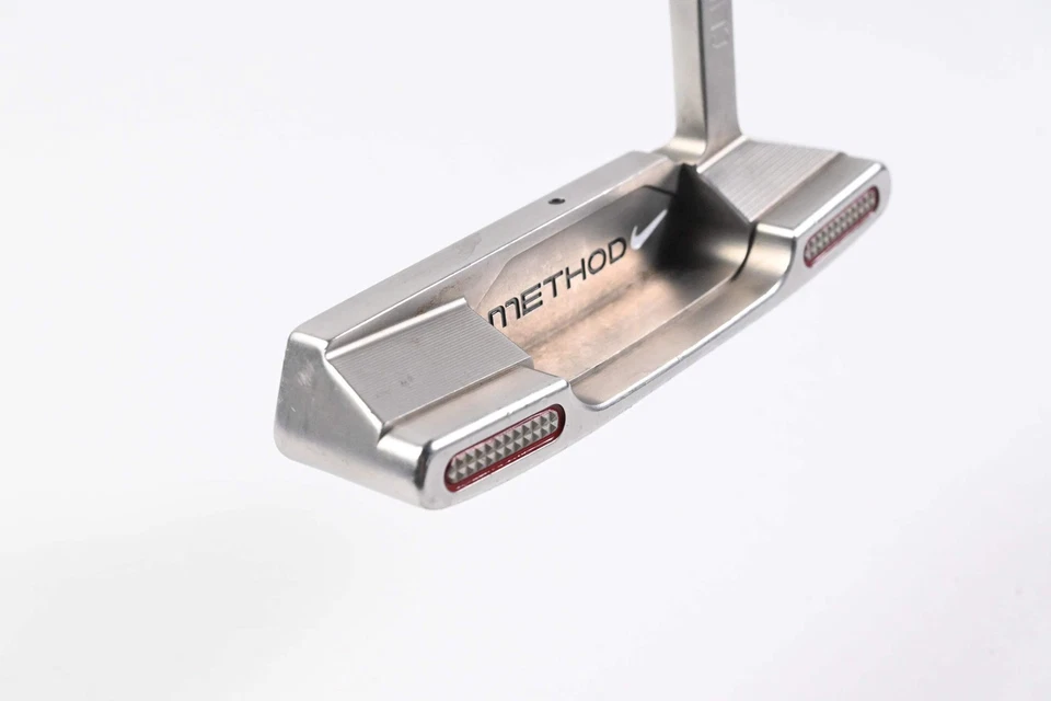 Left Hand Nike Method Model 001 Putter / 35 Inch - Image 4 of 4