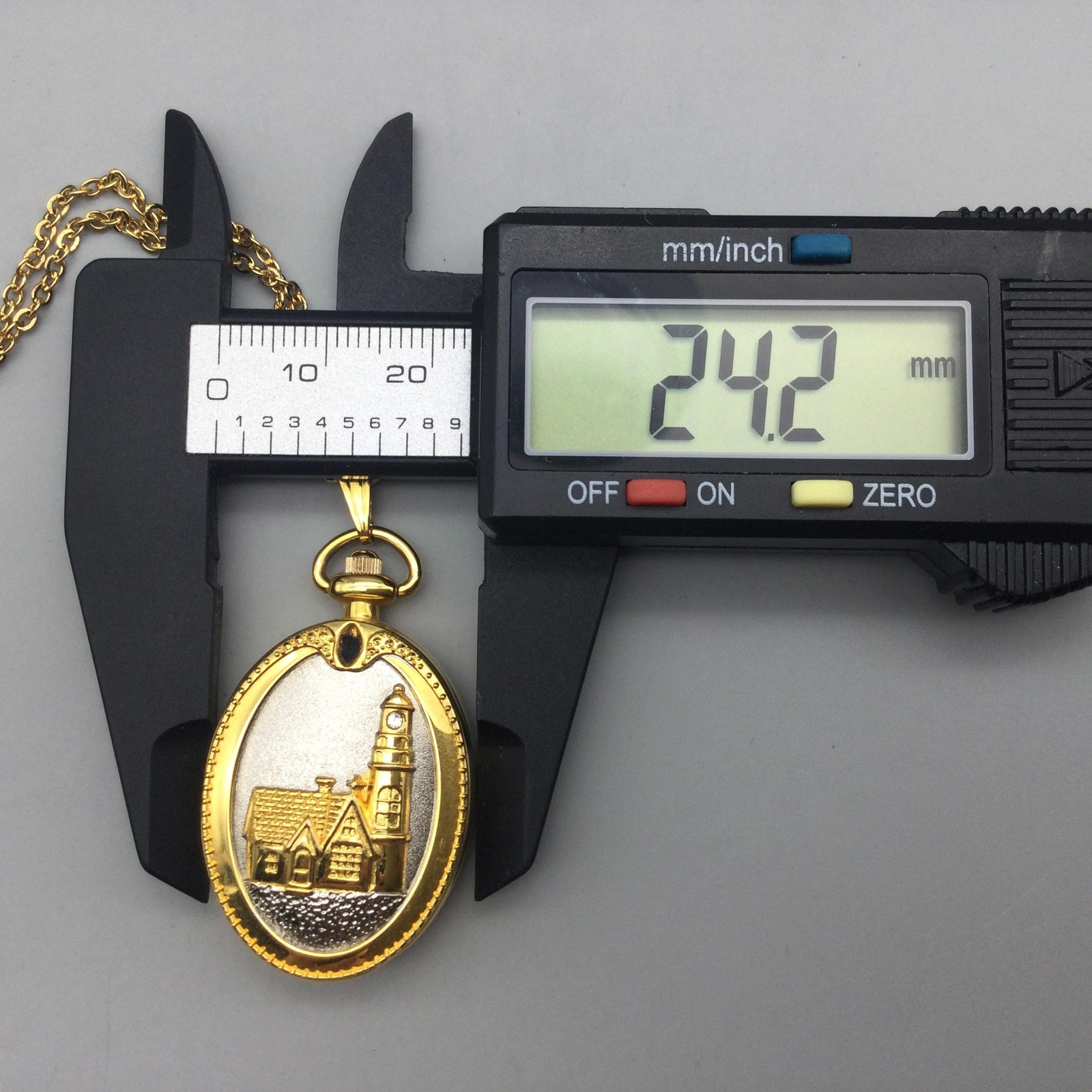 Thomas Kinkade Locket Watch Necklace Gold Tone with Chain New Battery