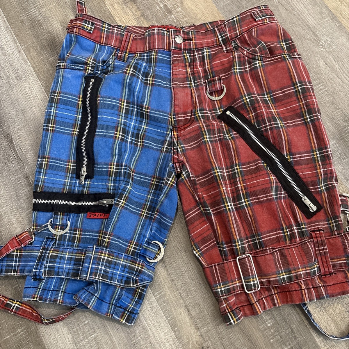 Vintage Tripp NYC Red Plaid Shorts Men's 30 Goth Rave Zippers Punk