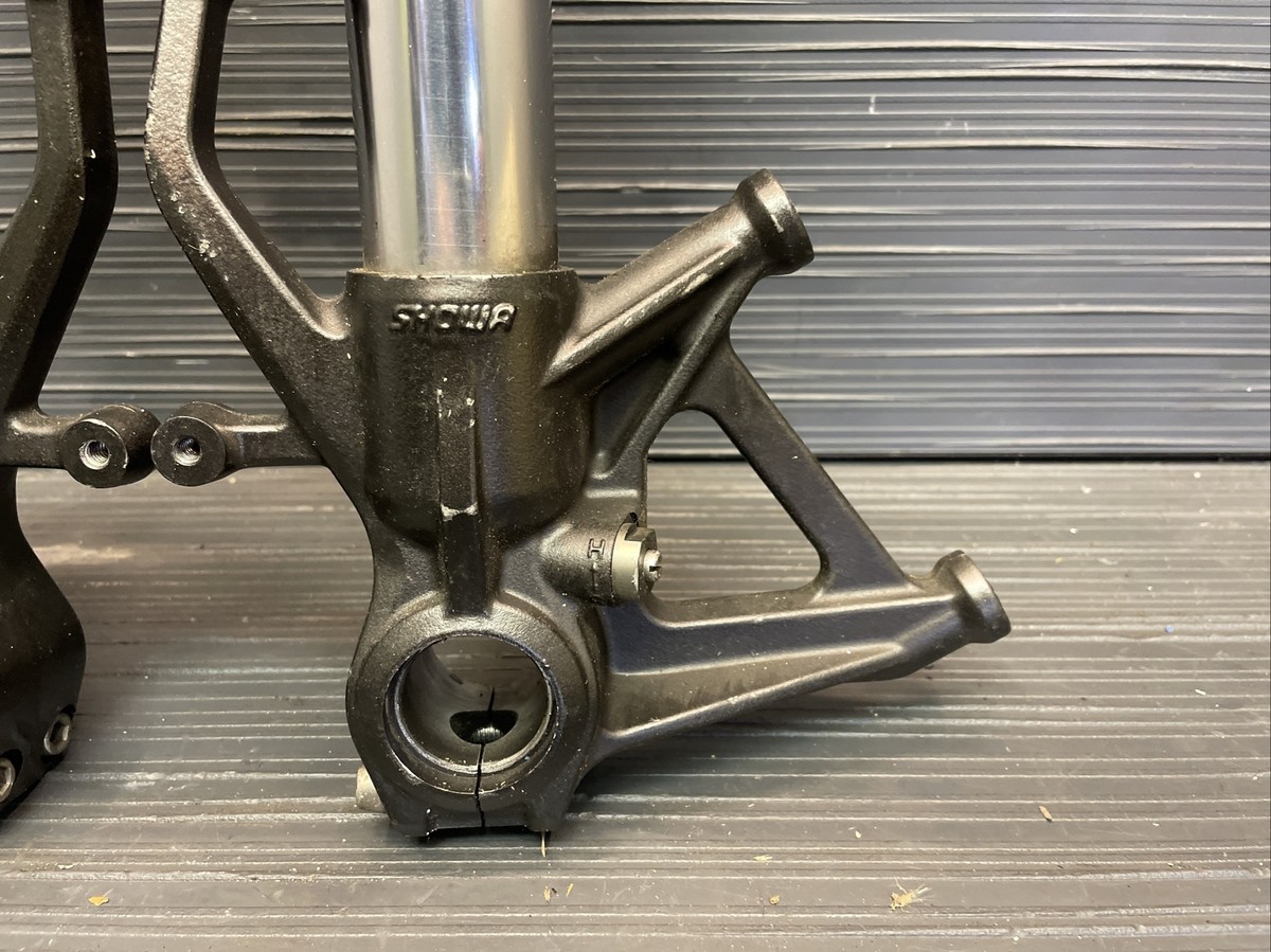 2008 Kawasaki Ninja ZX6r, front forks, fork tubes