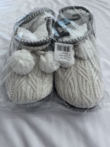 Muk Luks Boots Slippers Medium 7-8 Hard Soles Knit Sherpa Lined Ivory & Rosy - Picture 1 of 5