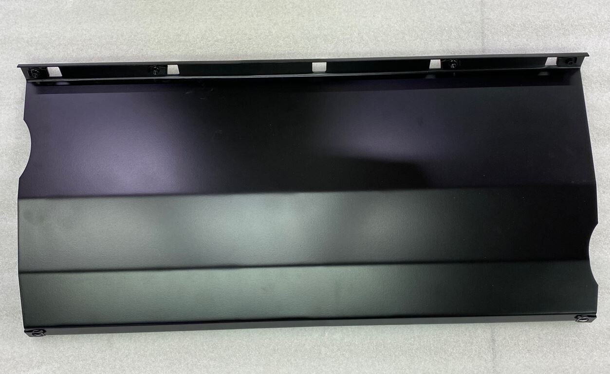 2005-2006 FORD GT GT40 SUPERCAR  FRONT RAD AIR EXIT PANEL 05/06 AIR DEFLECTOR