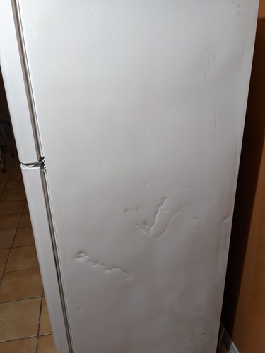 White Westinghouse Refrigerator - Picture 5 of 6