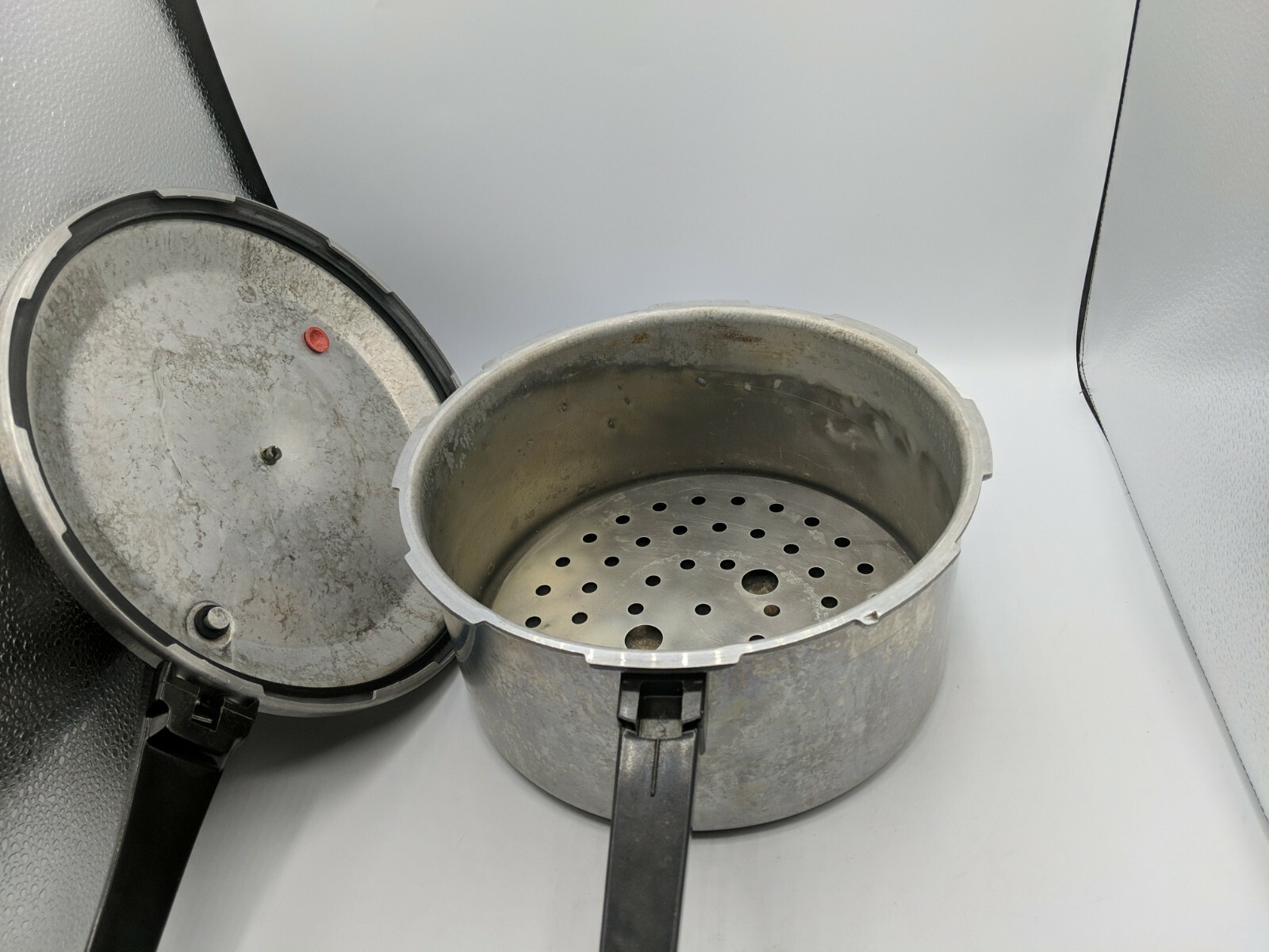 Vintage Aluminum Mirror 6 Quart Pressure Cooker Pot M053611 eBay