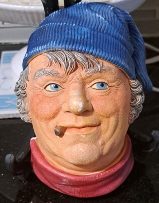 FISHERMAN Legend Products Chalkware Head Signed F Wright England 1984 Used
