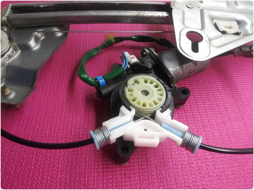 Kit de reparación de regulador de ventana Honda S2000 2000-09 para delantero derecho Foto 4 de 4