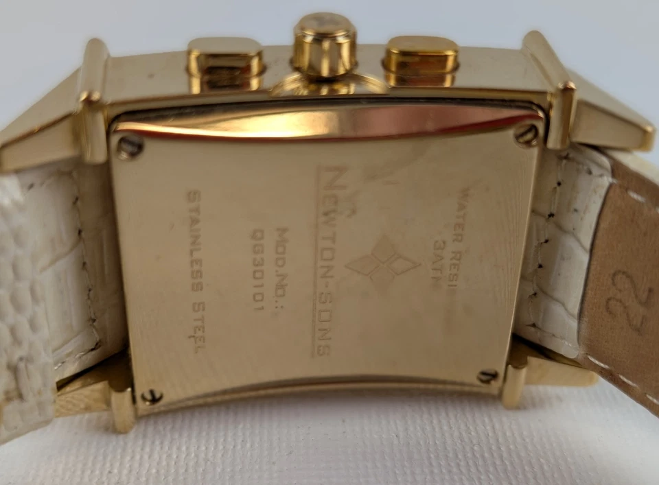 Vintage Newton & Sons Quartz Ladies Watch Gold Tone, Roman Numerals Leather Band - Image 4 of 4