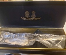Cake Server Arthur Price of England Cutlers silversmiths box Olympic cake lifter
