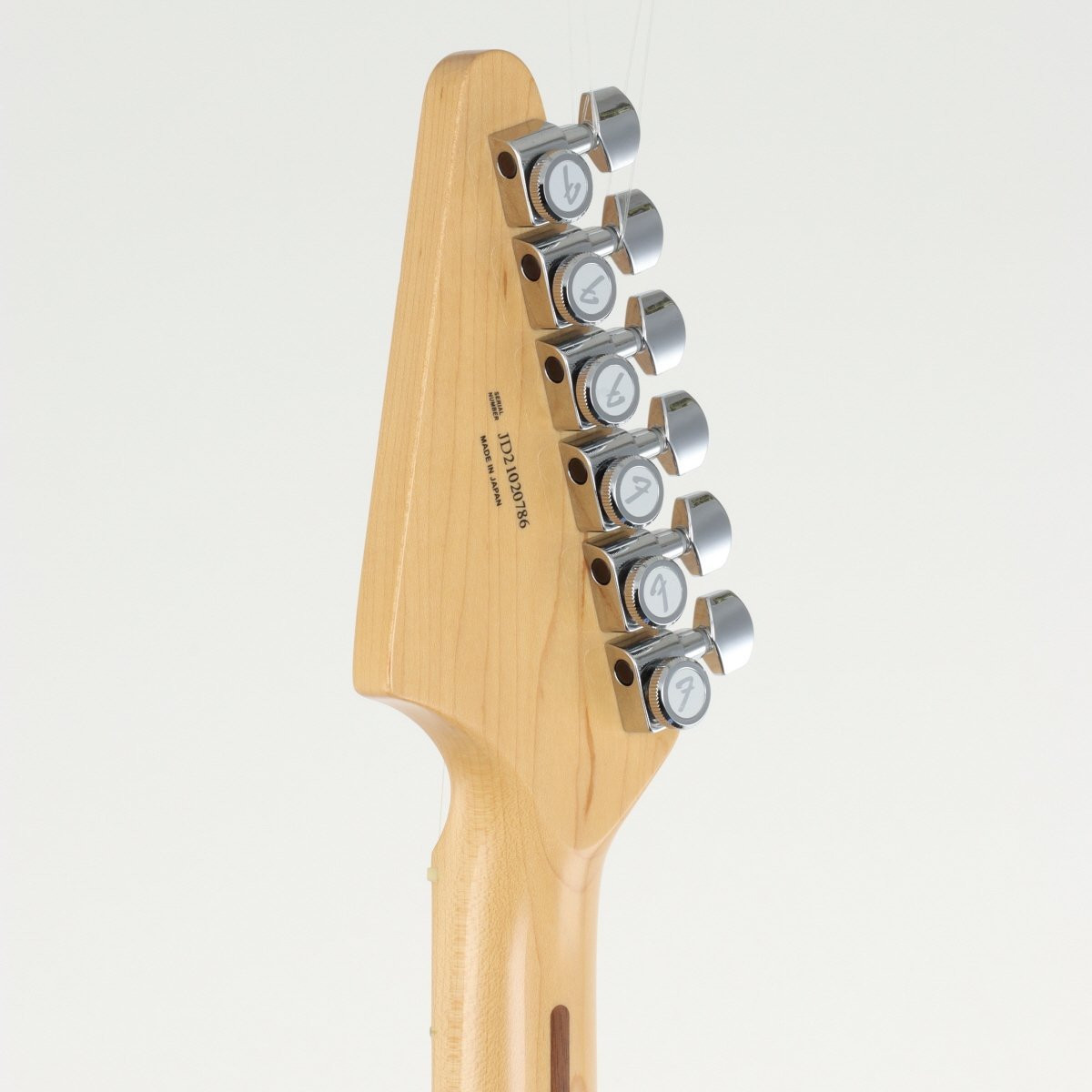【オークション】Fender ”Daiki Tsuneta Swinger” s-l400.jpg