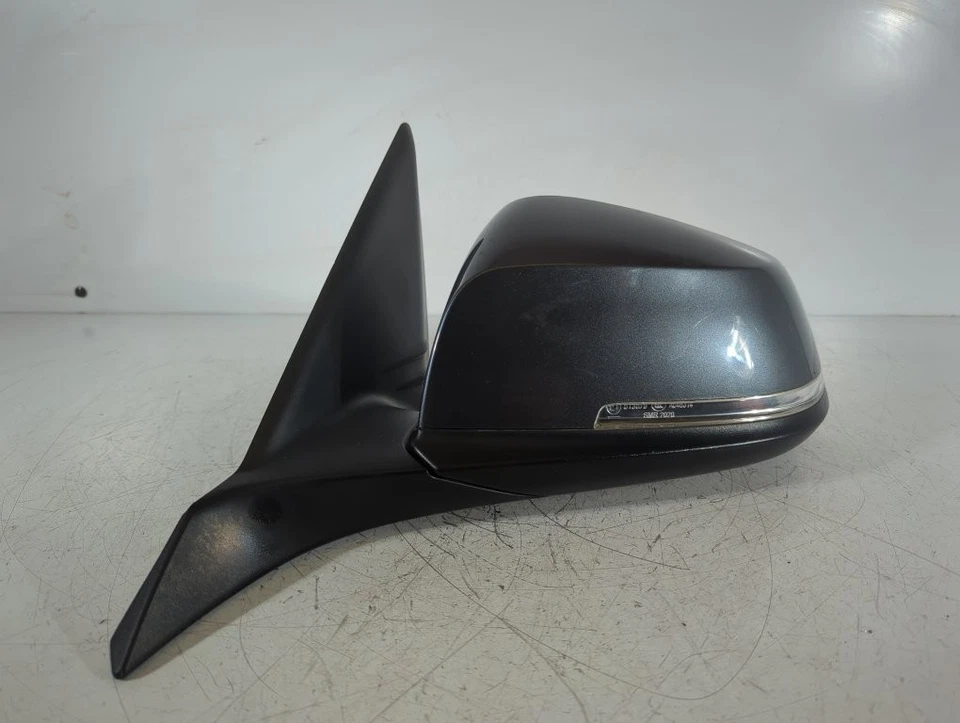 Espejo puerta pasajero BMW 118i F20 serie 1 5 puertas 2017 GRIS MINERAL METAL B39 Foto 2 de 4