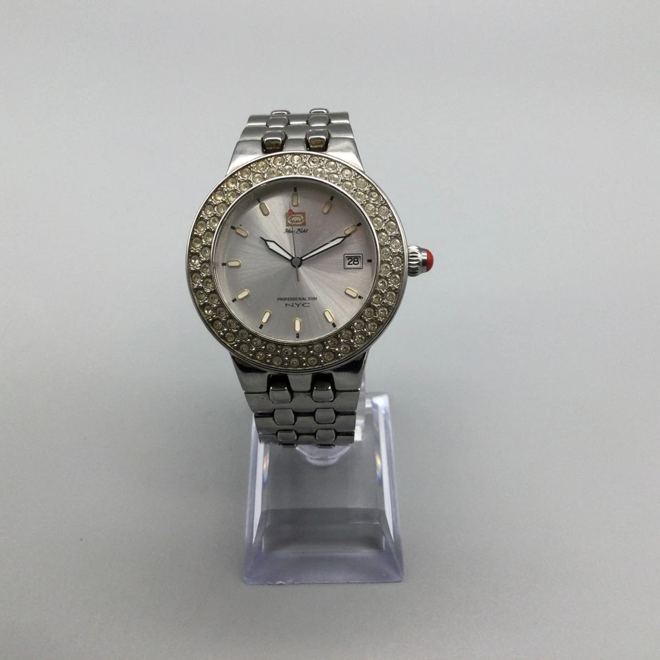 Reloj Marc Ecko Mujer 40mm Tono Plata Cristales Bisel Batería Nueva 7" Foto 2 de 4