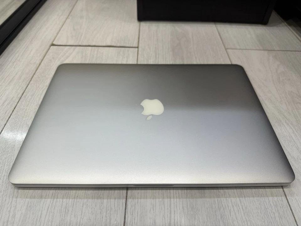 Apple MacBook Pro Retina 15.4" Early 2013 512GB SSD 16GB Ram 2.7GHz Core i7 650M - Image 3 of 4