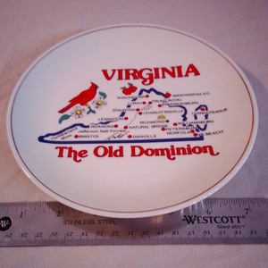 Virginia "The Old Dominion" Souvenir Decorative Plate State Map Design