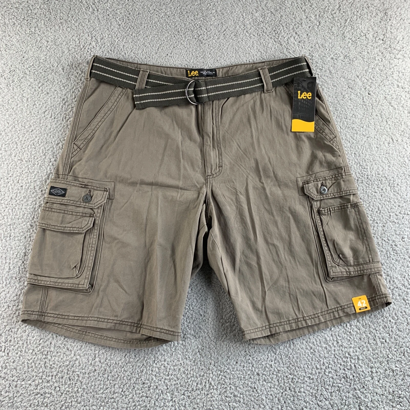 NWT Lee Cargo Shorts Mens 42 Brown Belted Relaxed Outdoor Hiking Skater Hip Hop