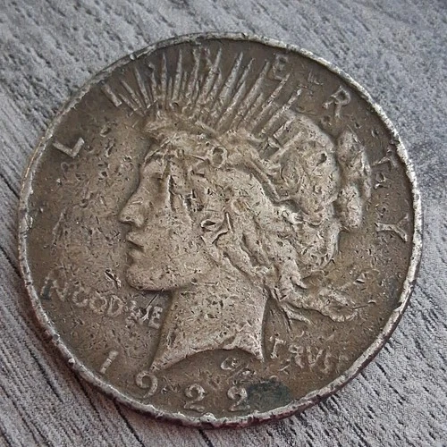1922 Peace Dollar $1 Silver Circulated Coin 0.9 Fineness