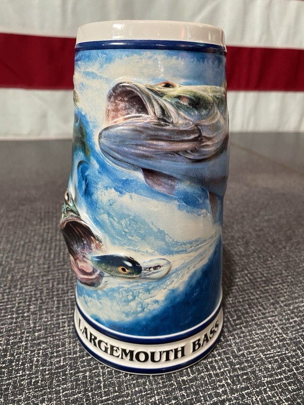 Budweiser Anheuser Busch AB Anglers Edition Series Largemouth Bass stein cs270