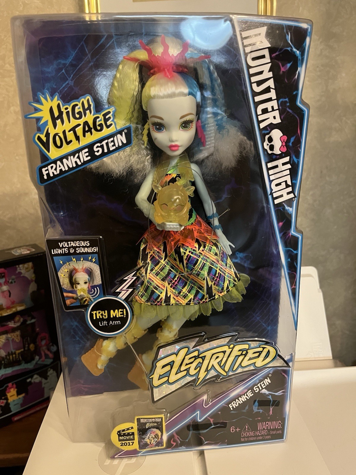 MIB Monster High Doll Electrified 2016 